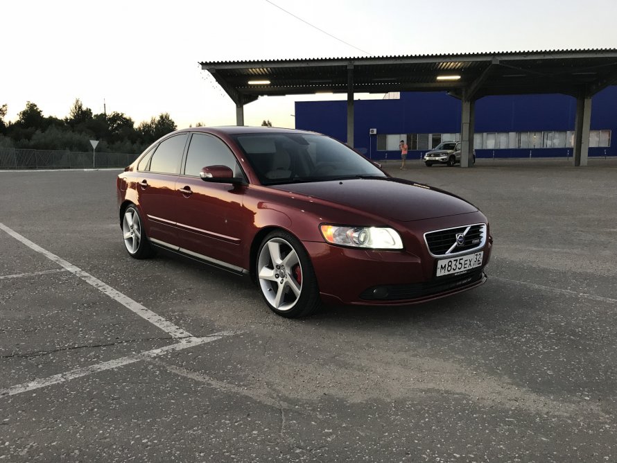 Volvo s40 II R-Design