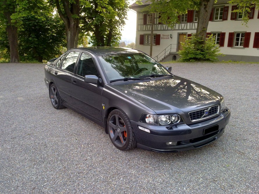 Volvo s40 i