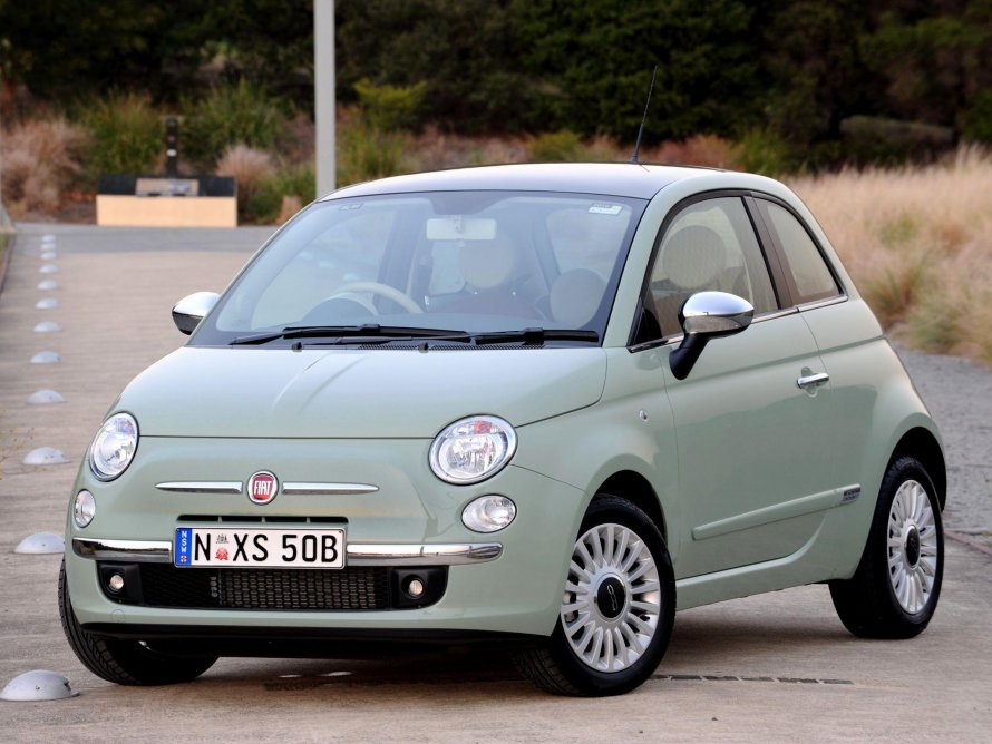Маленькая машина Fiat