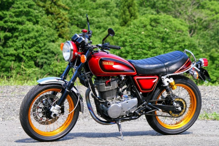 Ямаха SR 500