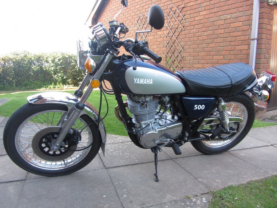 Yamaha sr400 80
