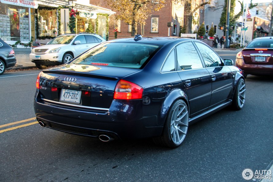 Ауди rs6 2003