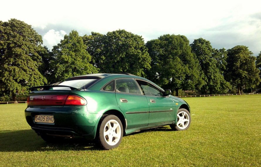 Mazda 323 f 98