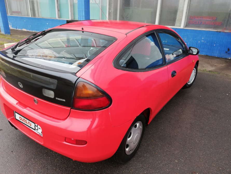 Mazda 323 v ba 1995