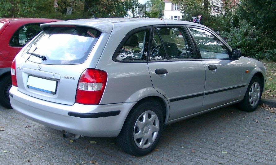 Мазда 323f хэтчбек 2000