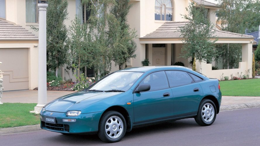 Mazda 323 98