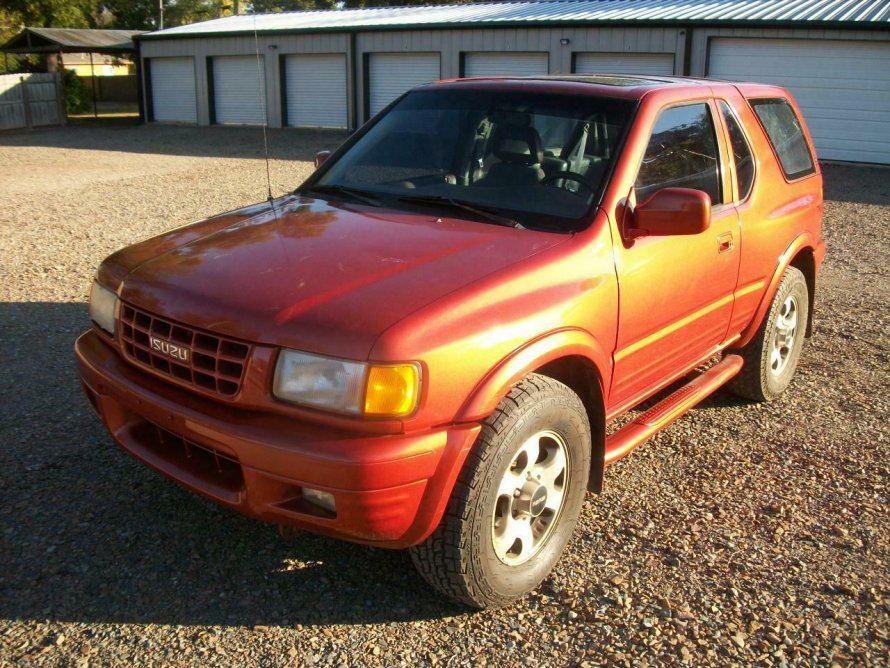 Isuzu amigo