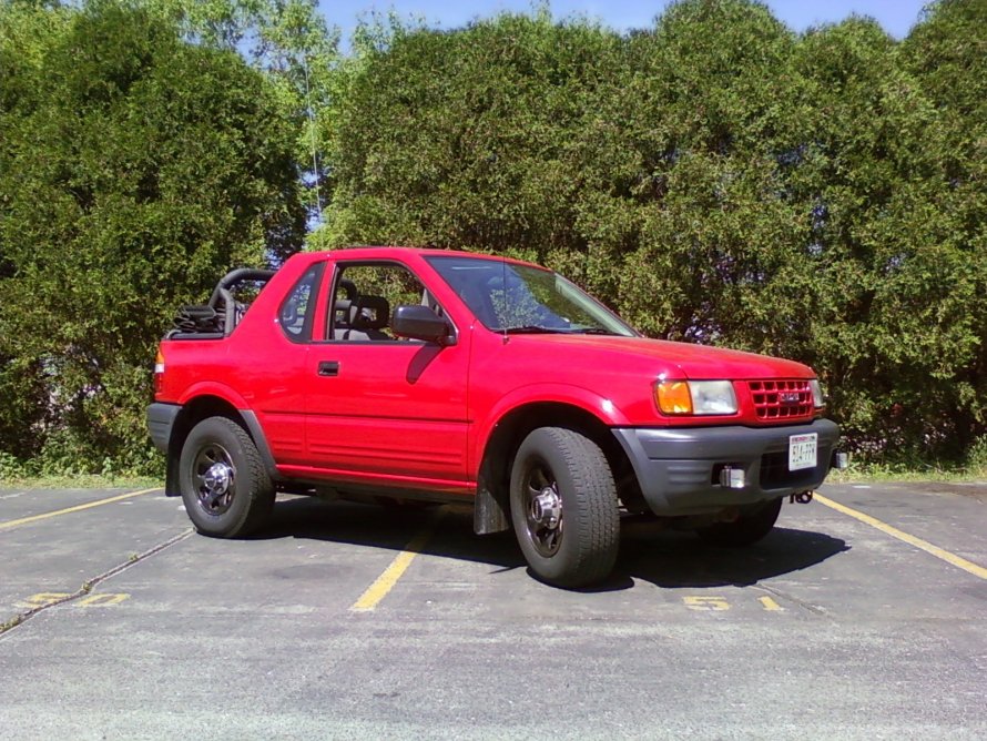 Исузу Амиго 2003