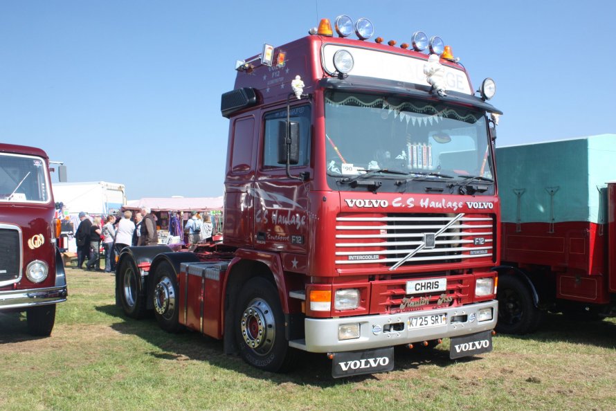 Грузовик Volvo f12