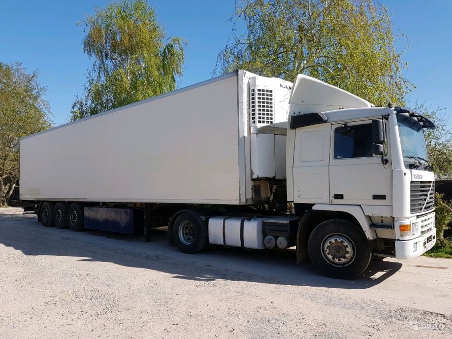 Volvo f12 с ленивцем
