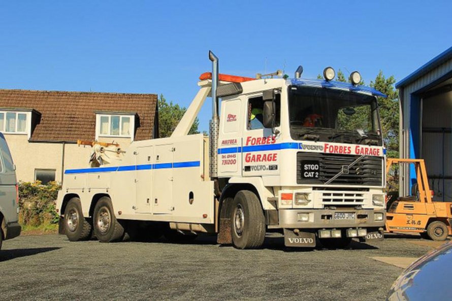 Volvo f12 6x2