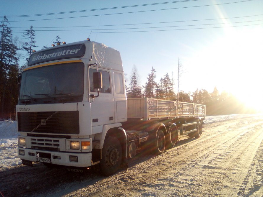 Volvo f12 с полуприцепом
