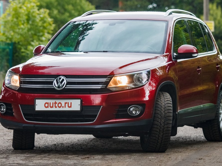 Машина Volkswagen Tiguan