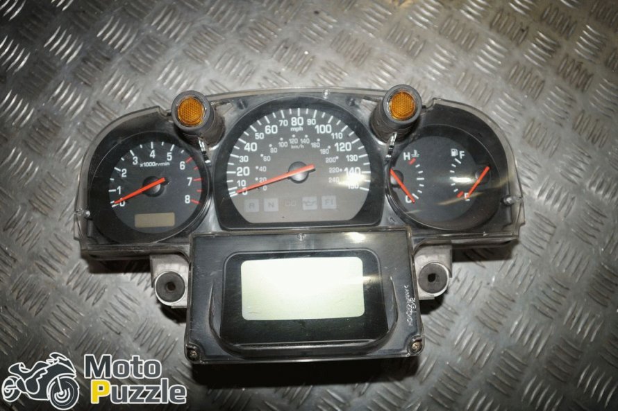 Панель Honda CBR 600