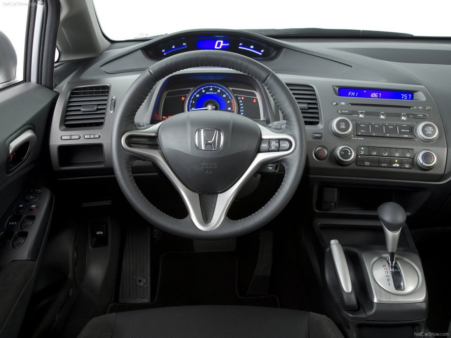 Honda Civic 2010 седан салон