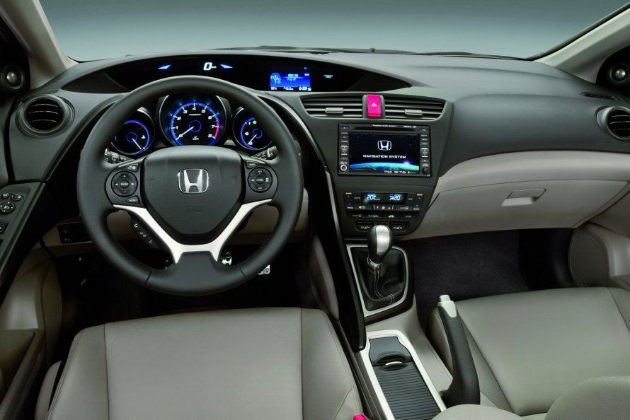 Honda Civic 5d 2013 салон