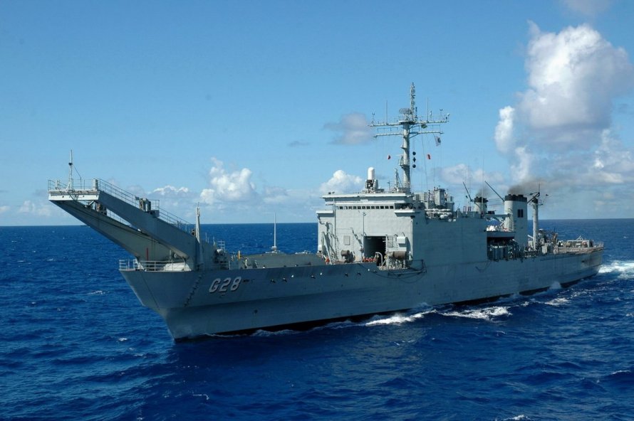 Cheops-class Warship