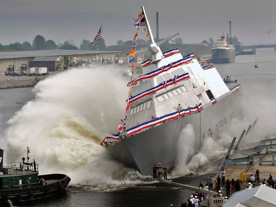 Спуск корабля на воду