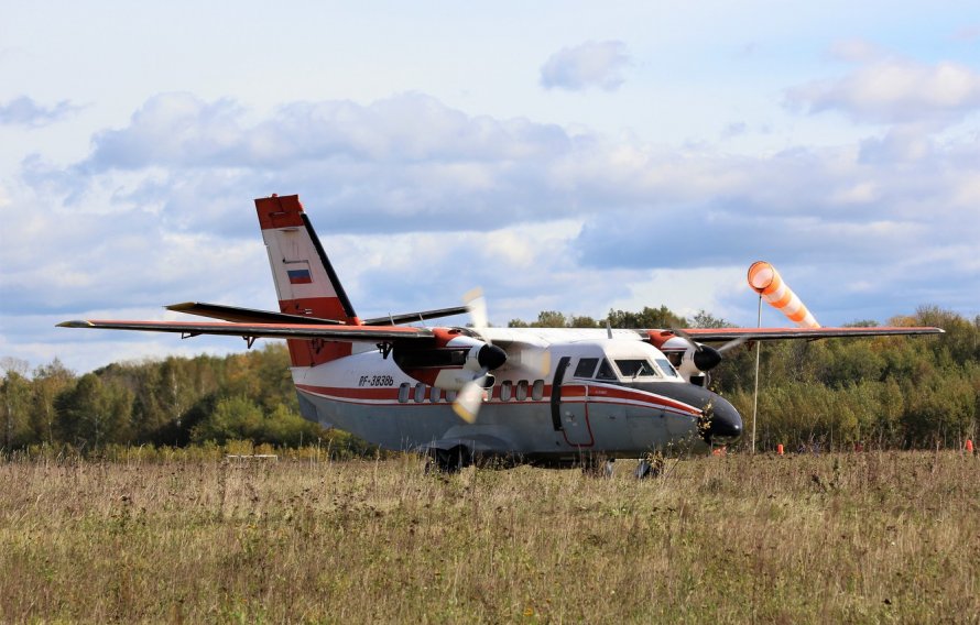 Л-410 самолет