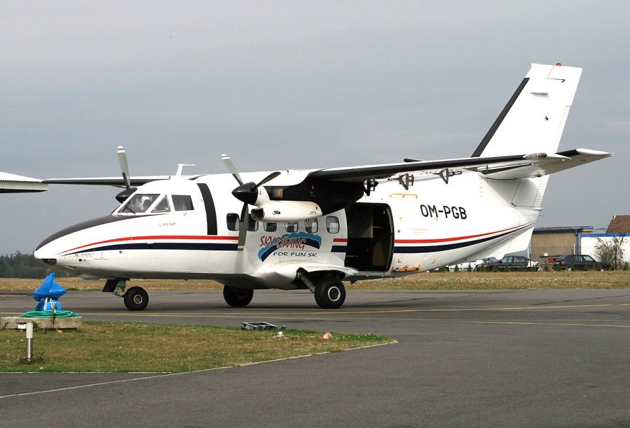 Let l-410 самолет