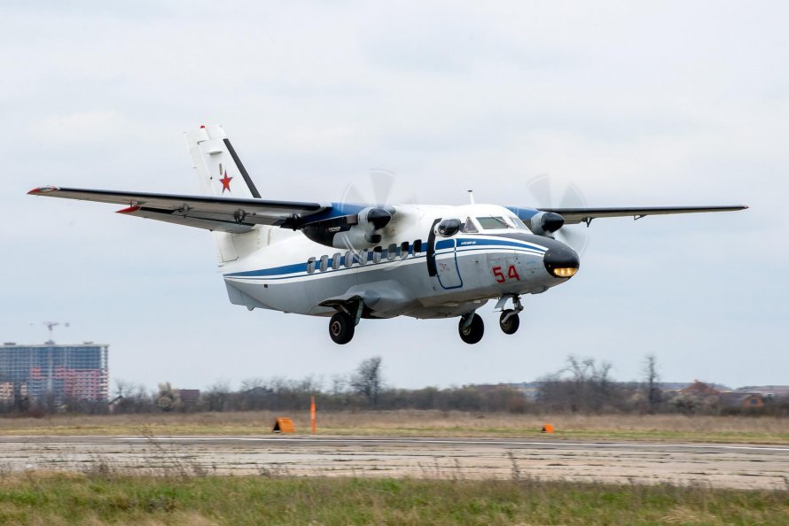 Самолёт л-410 УВП-е20