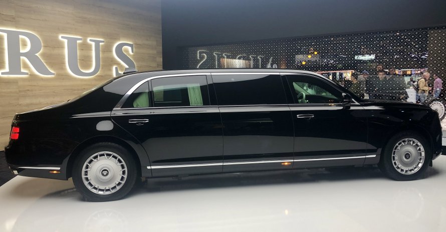 Седан Aurus Senat