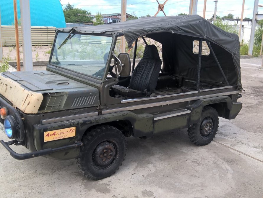 ЛУАЗ-967 внедорожник