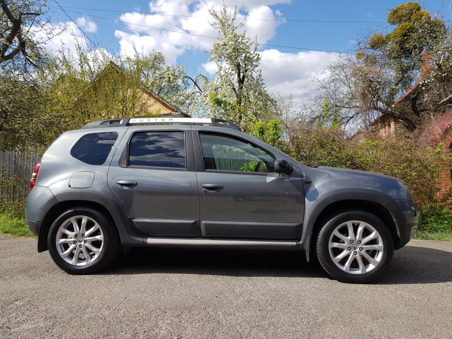 Renault Duster r18