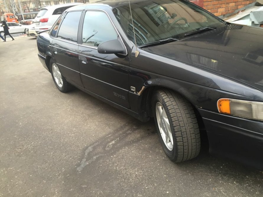 Ford Taurus 1993