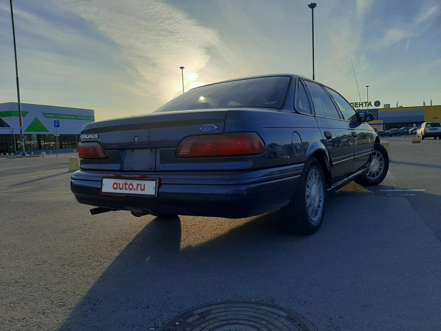Ford Taurus 1993 фото