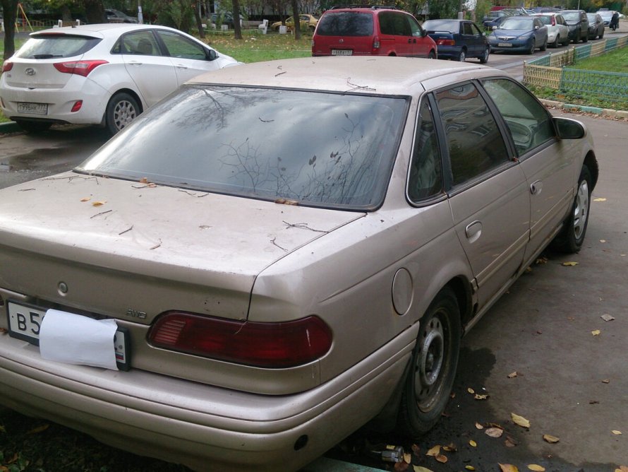 Ford Taurus 1992