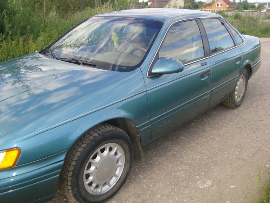 Форд Таурас 1993