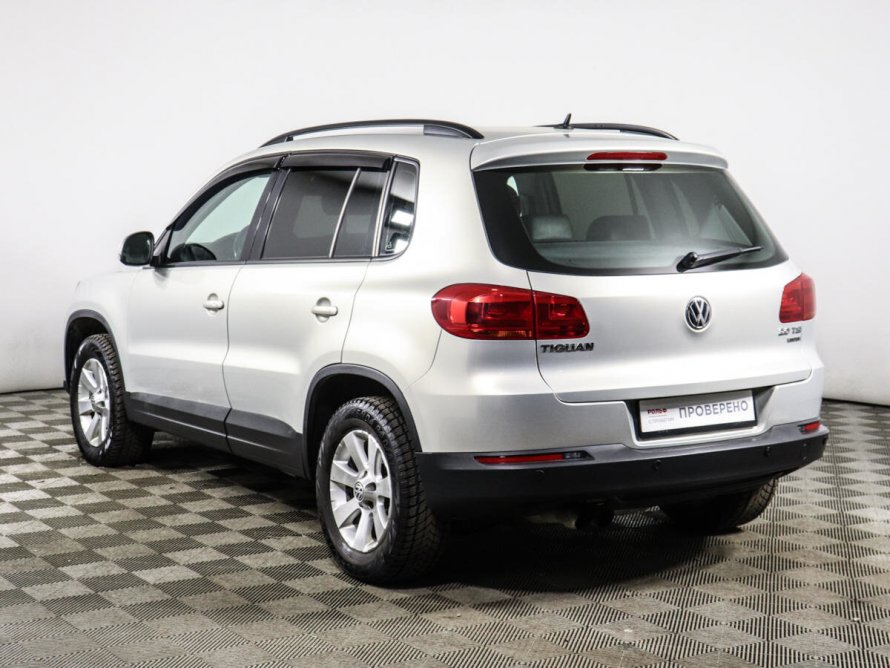 Volkswagen Tiguan кроссовер