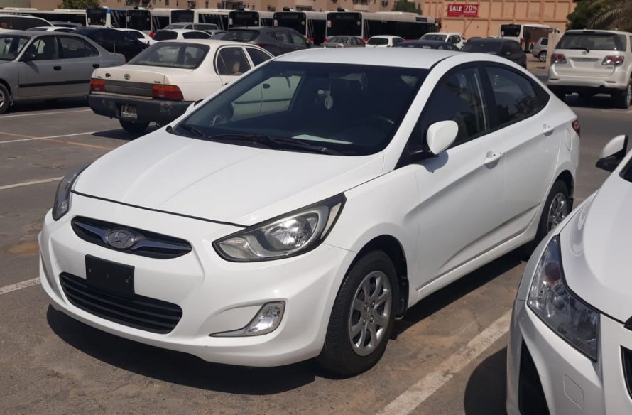 Hyundai Accent 2013