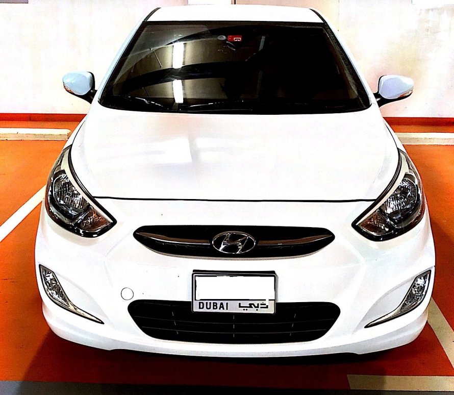 Hyundai Accent White