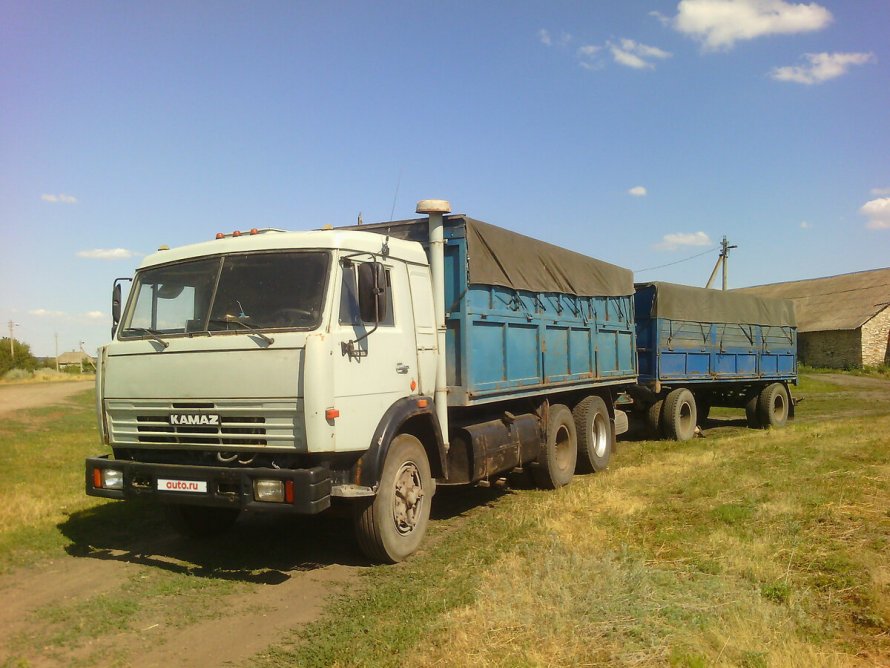 КАМАЗ белый 5320 зерновоз