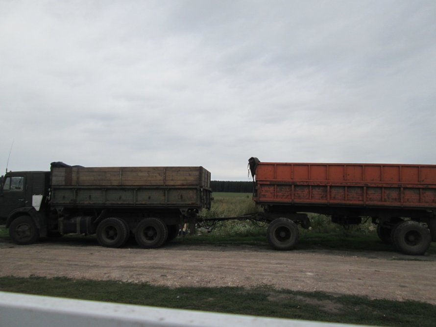 КАМАЗ 55102 зерновоз с прицепом