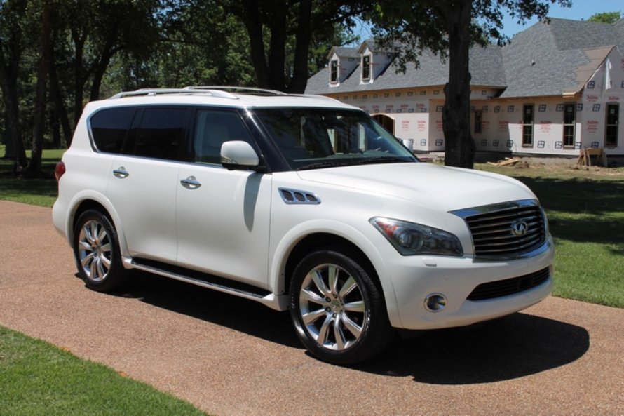 Инфинити qx560