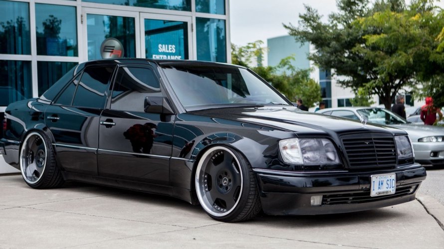 Mercedes Benz w124 e500