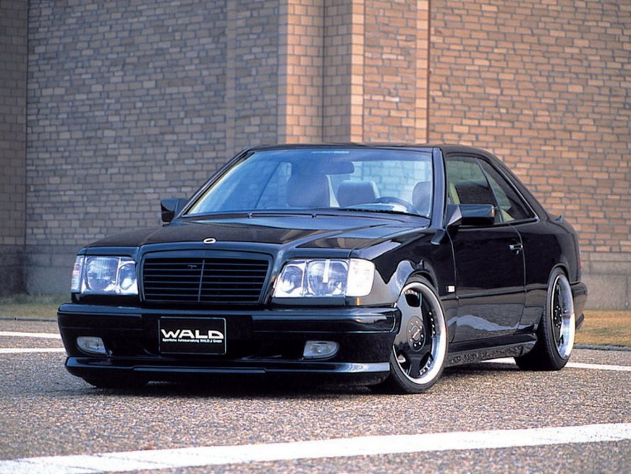 Mercedes Benz 124 волчок