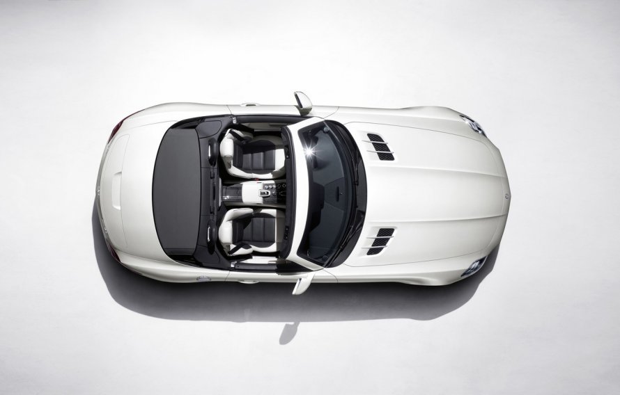 Mercedes-Benz AMG 3 сверху