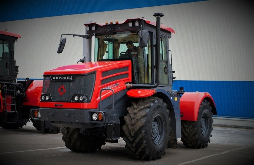 Трактор Кировец к-525