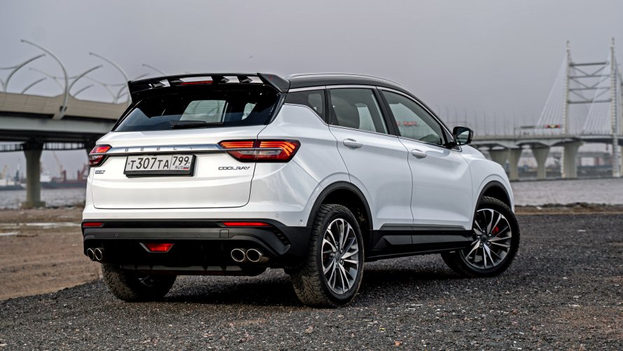 Geely Coolray 2020 белый