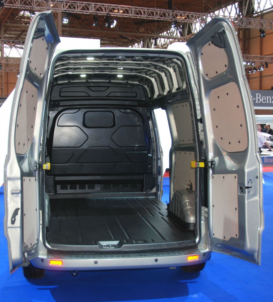 Ford Transit грузовой фургон салон