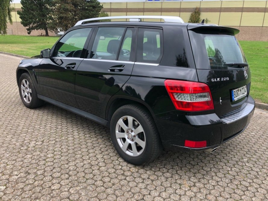 Мерседес Бенц GLK 220