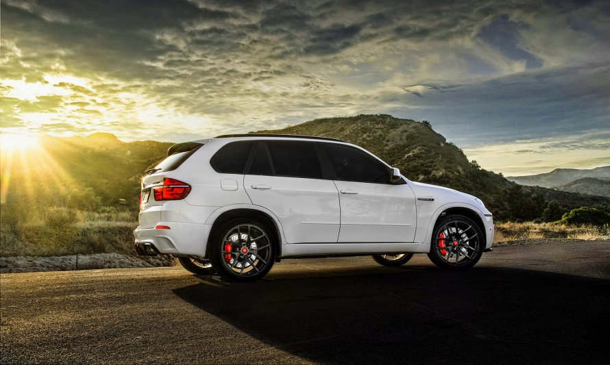 БМВ x5 белая