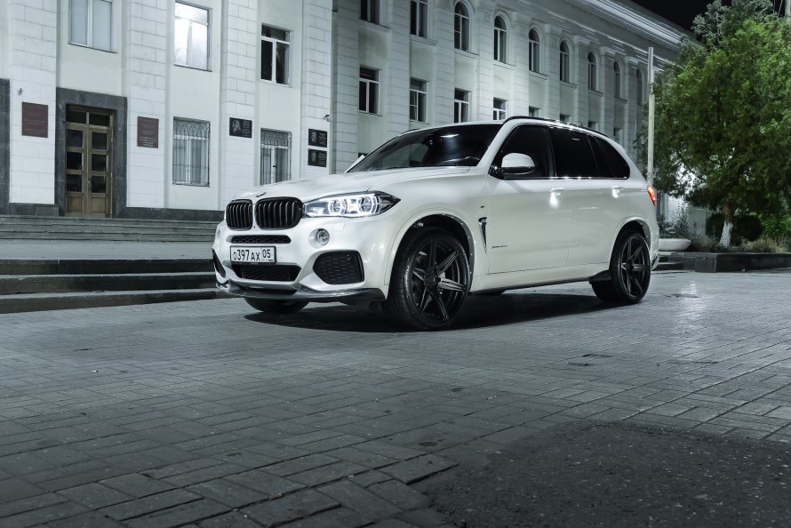 БМВ x5 белая