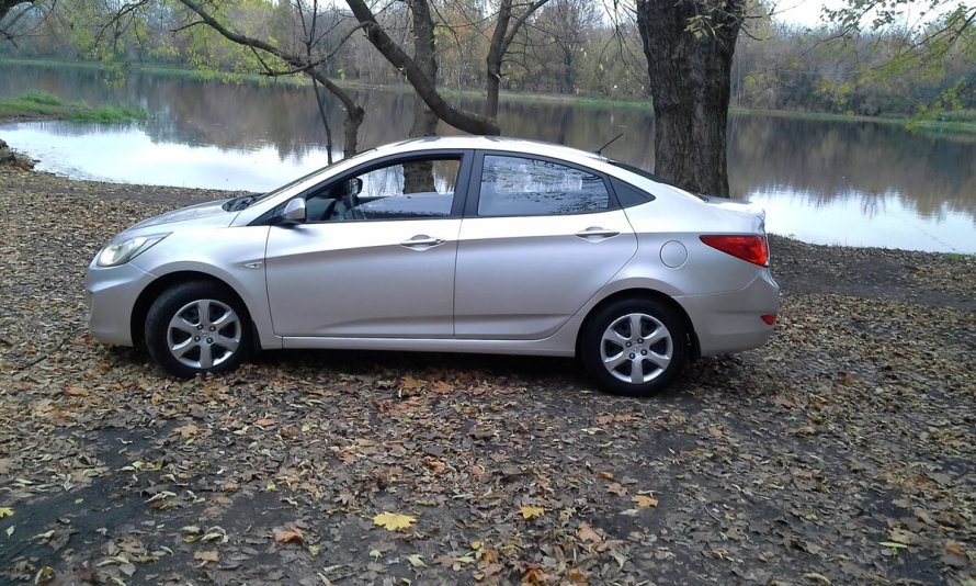 Hyundai Solaris 2013 седан