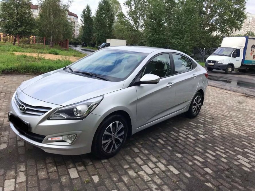 Hyundai Solaris 2014 серебристый