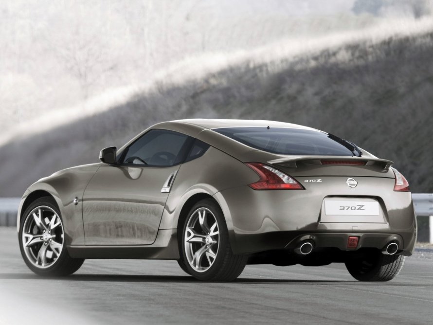 Nissan 370z 3.7